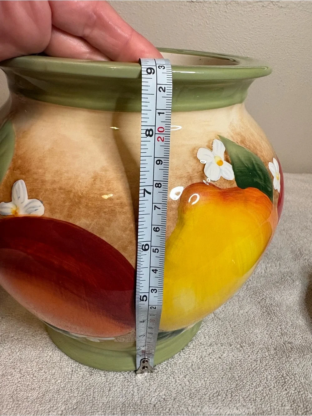 Nonni’s Hand Painted Apple Ceramic Cookie Jar Canister w/ Lid Like New